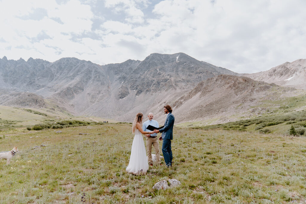 Breckenridge, Colorado wedding ceremony in the mountains