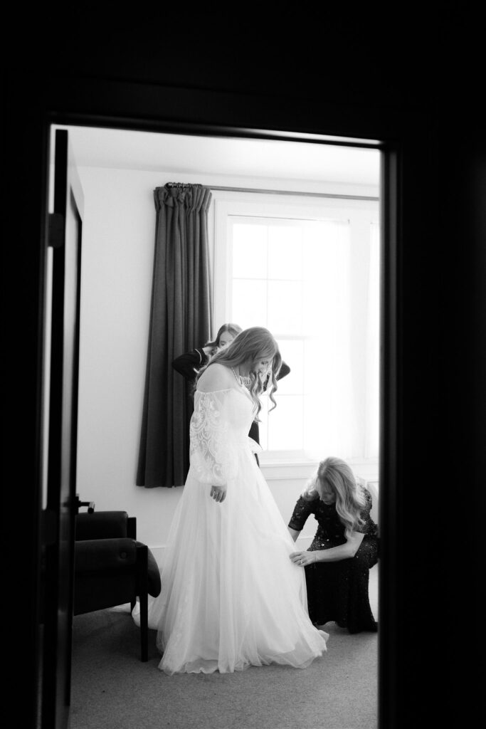bride getting ready at the Surf Hotel and Chateau 