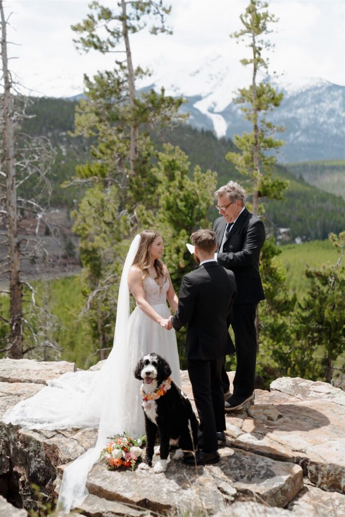 Mountain elopement ceremony in Colorado