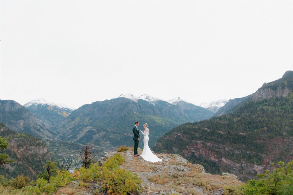 Couple reads their private vows at Gold Mountain Ranch overlooking Ouray