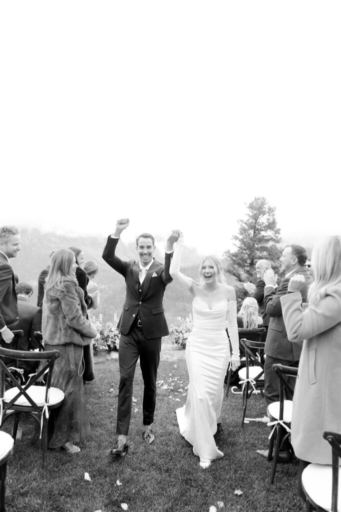 Colorado mountain wedding ceremony