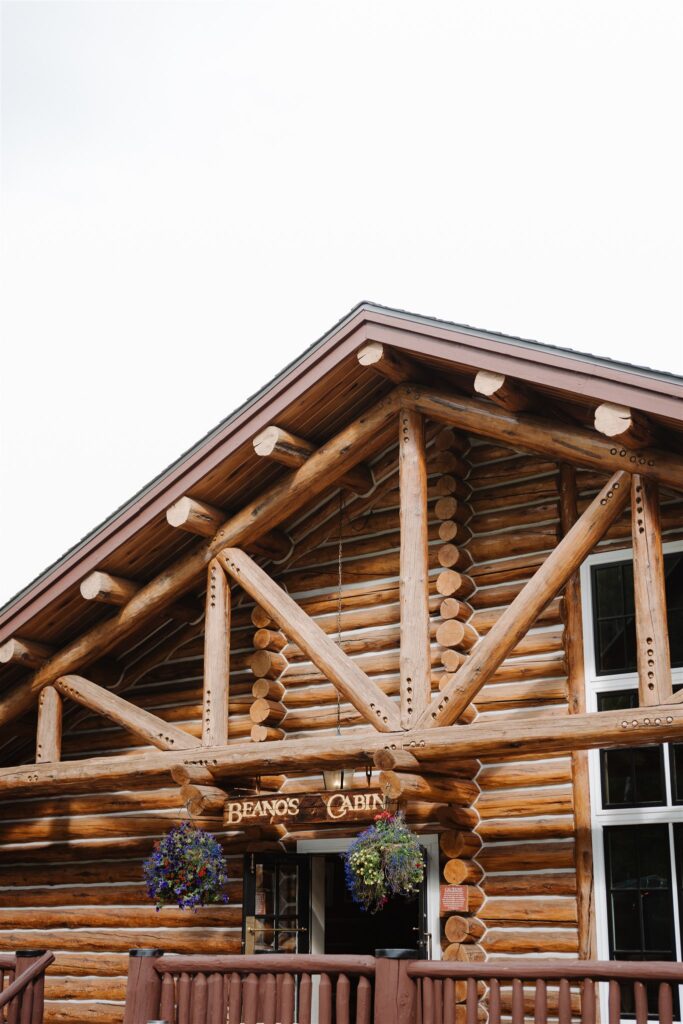 The exterior log cabin at Beano's in Colorado