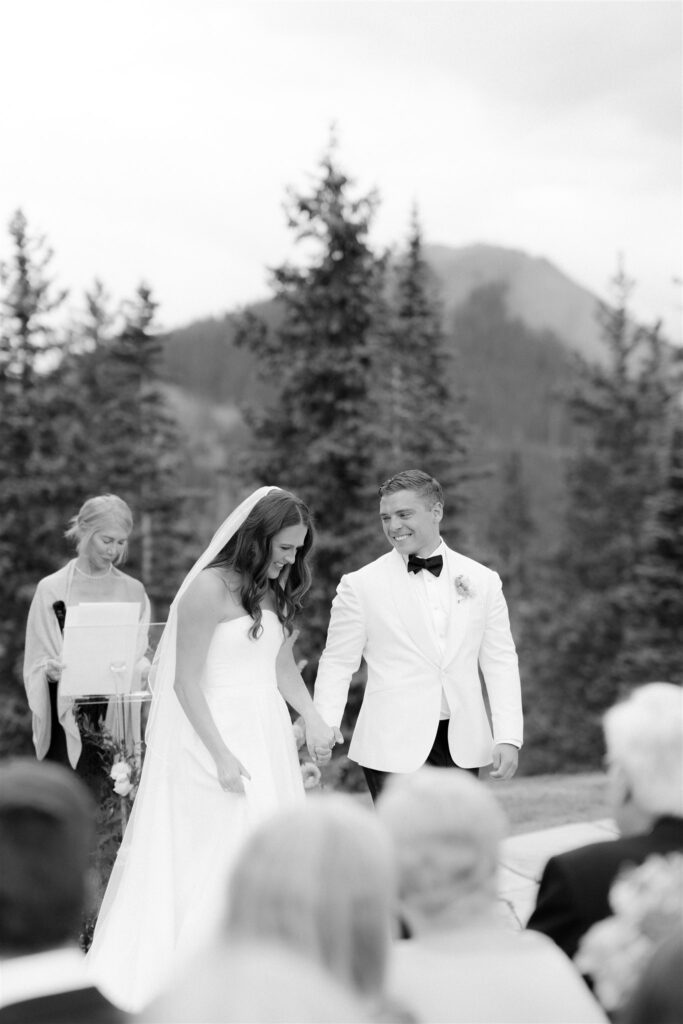 Palmyra Lookout wedding ceremony in Telluride, CO
