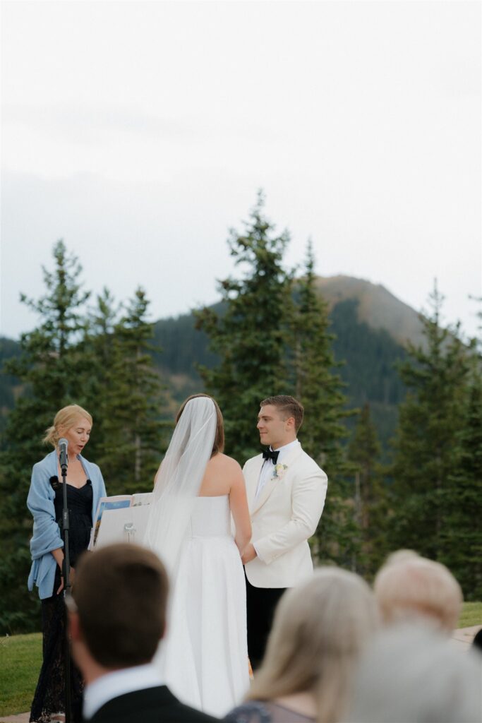 Palmyra Lookout wedding ceremony in Telluride, CO