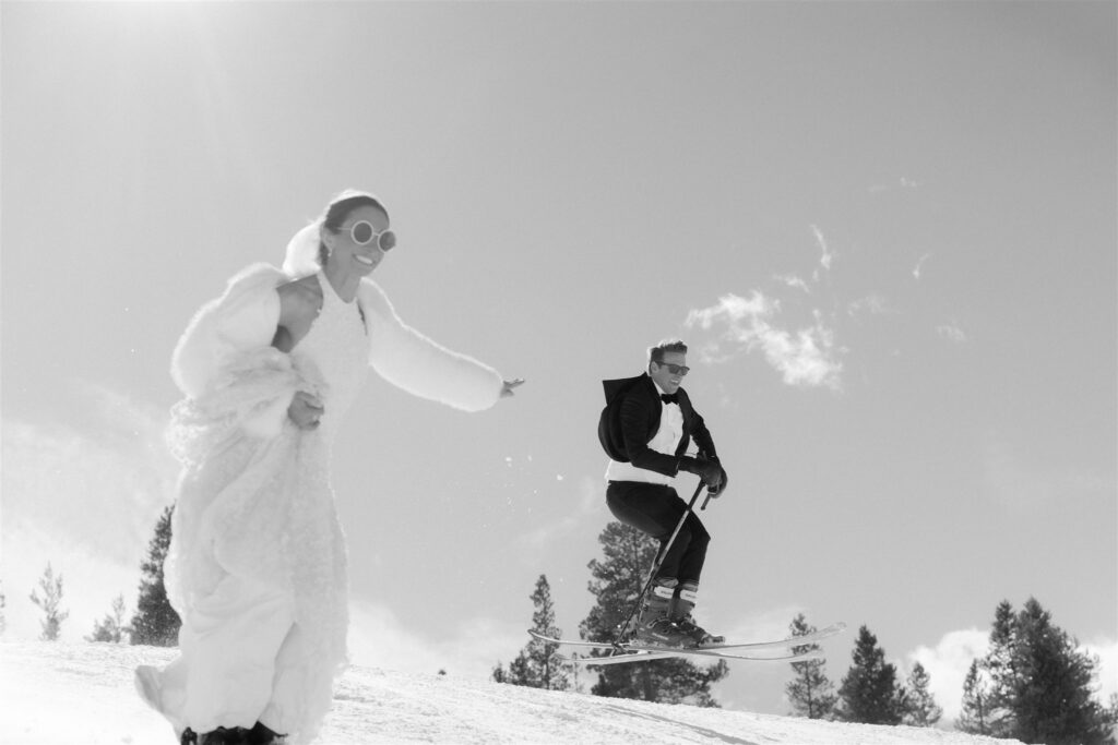 ski wedding photos on Vail Mountain