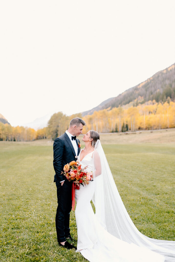 Colorado fall wedding portraits in Aspen